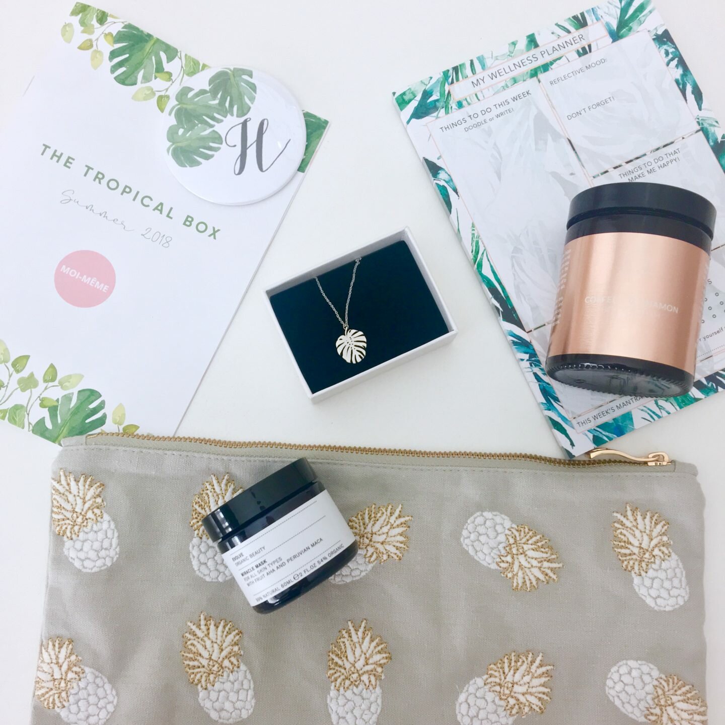 Moi-Meme Box “The Tropical Box” – July 2018